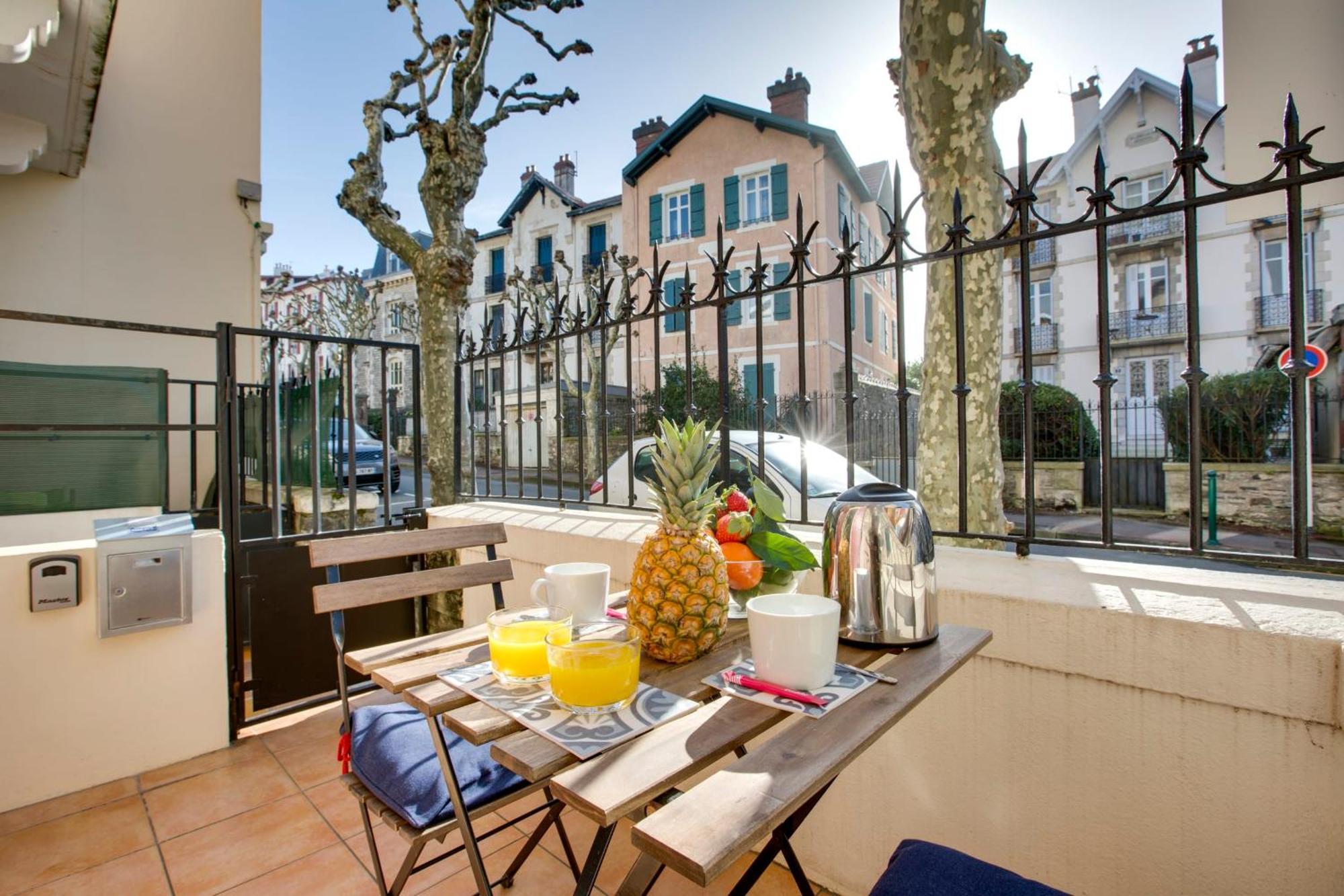 Appartement Padel - Welkeys Biarritz Bagian luar foto